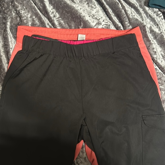 Large black moxie scrub set - Picture 2 of 2